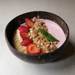 Taze Meyveli Granola Bowl